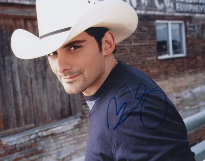 Brad Paisley autograph