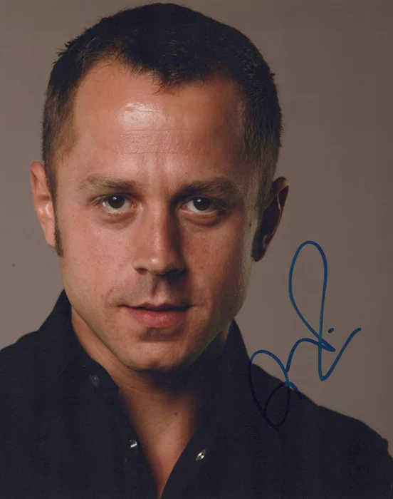 Giovanni Ribisi autograph