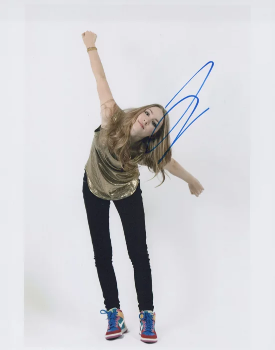 Saoirse Ronan autograph