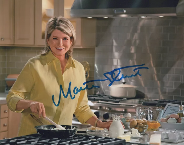 Martha Stewart autograph