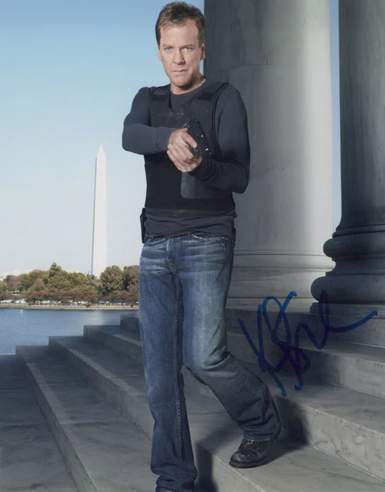 Kiefer Sutherland autograph