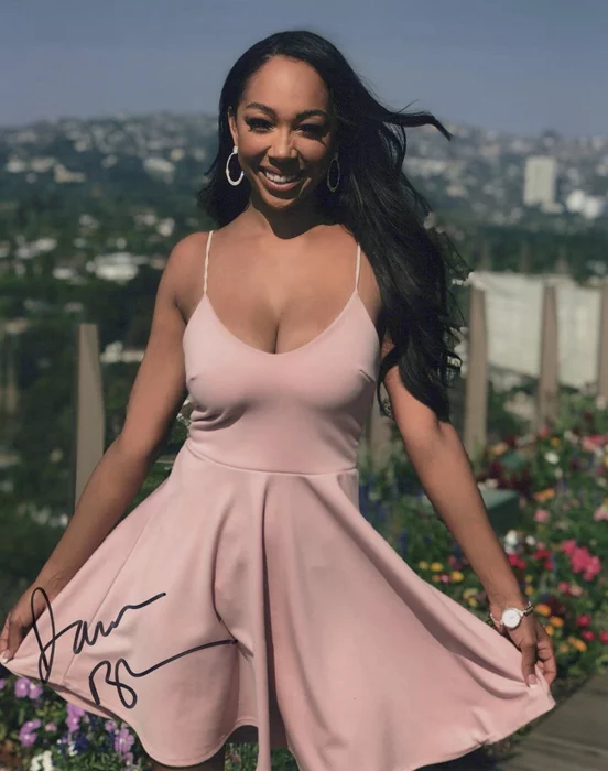 Danielle Blackwell autograph