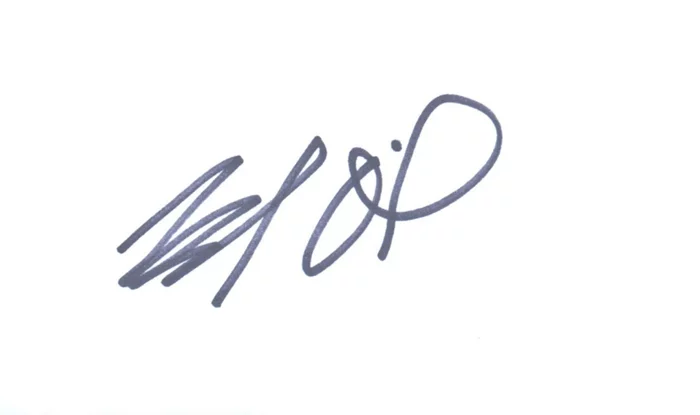 Brad Dourif autograph