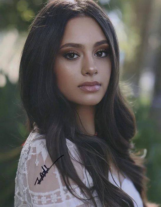 Jaime Adler autograph