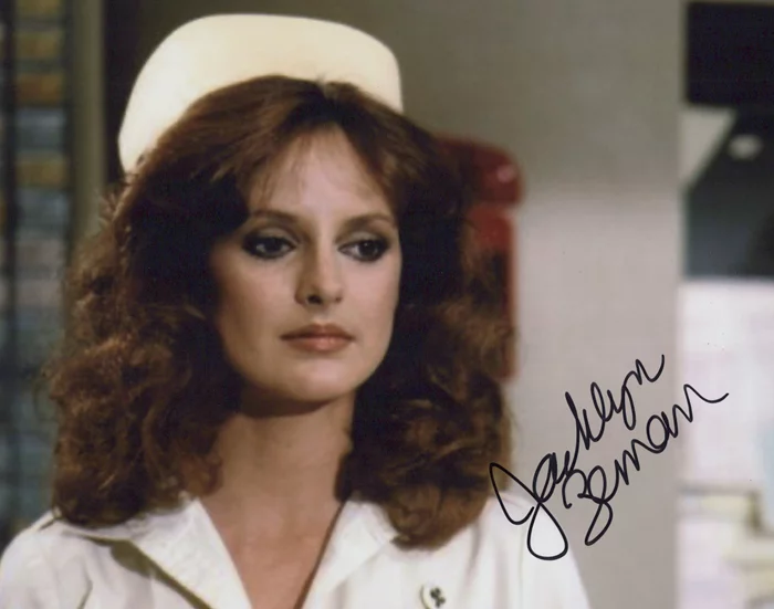 Jacklyn Zeman autograph