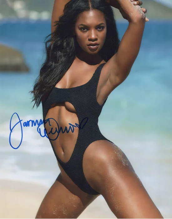 Jasmyn Wilkins autograph