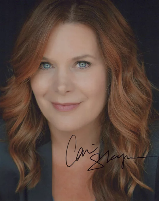 Cari Shayne autograph