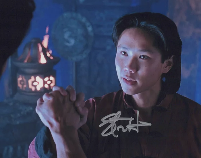 Steven Ho autograph