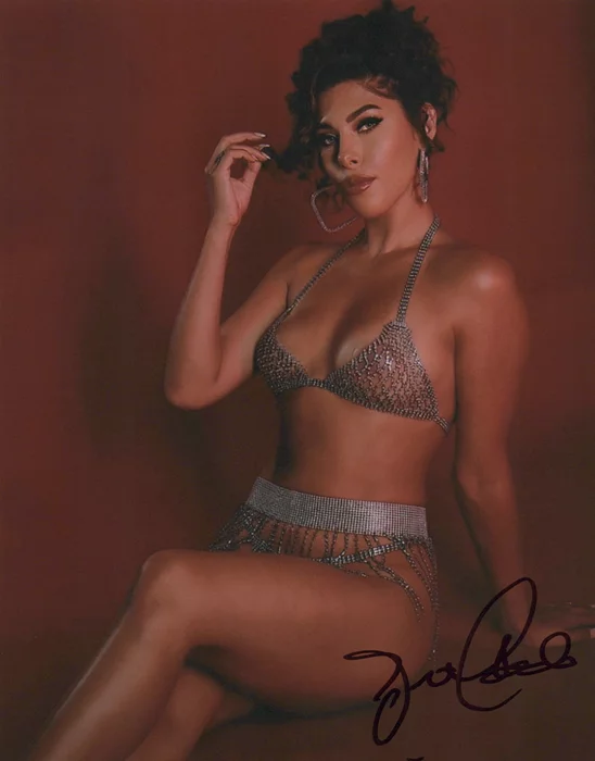 Jessica Toledo autograph