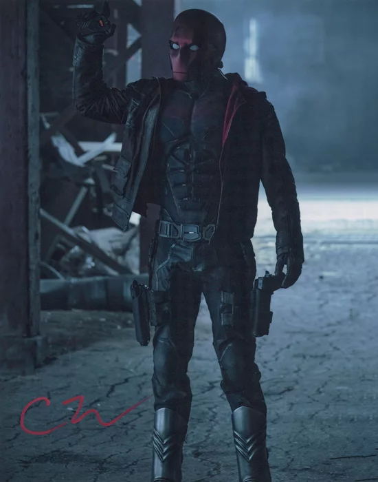 Curran Walters autograph
