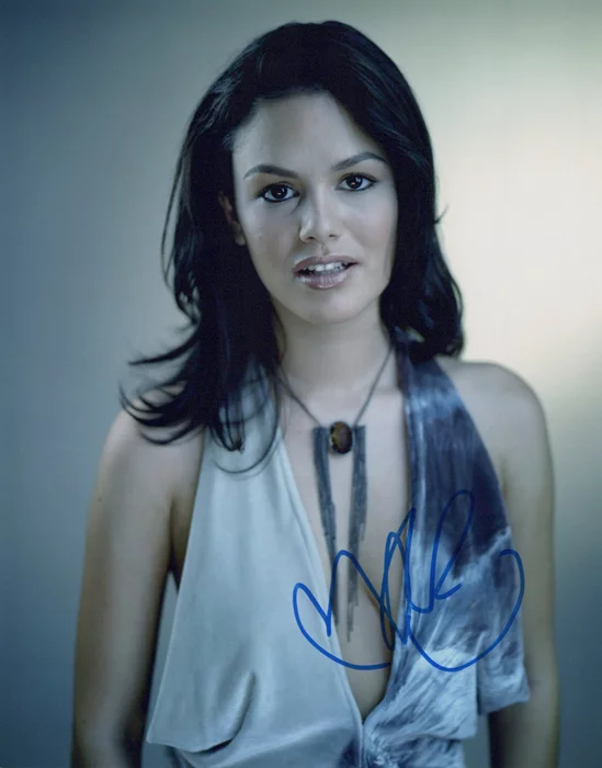 Rachel Bilson autograph