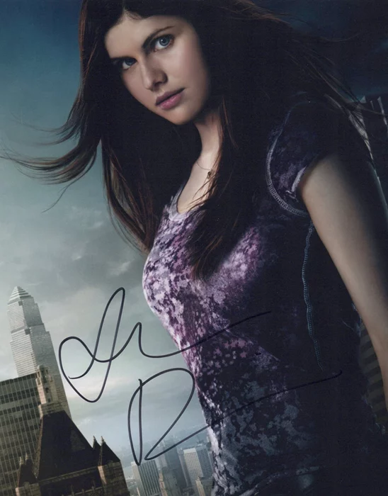 Alexandra Daddario autograph