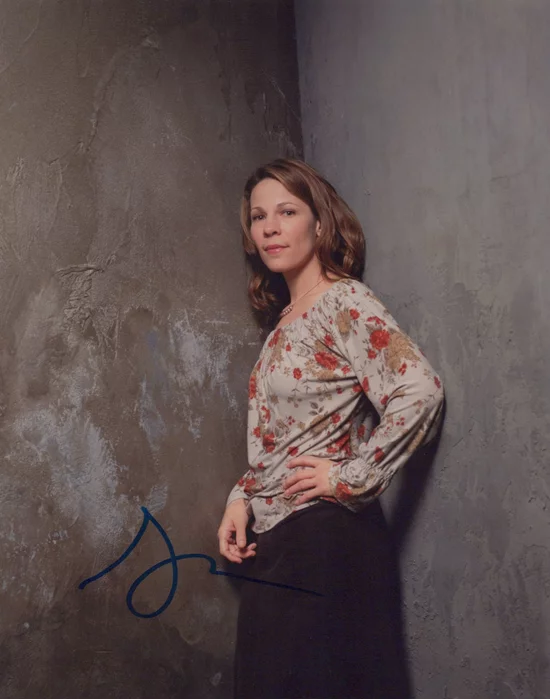 Lili Taylor autograph
