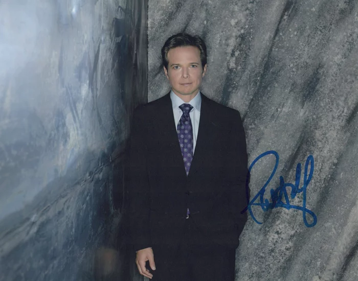 Scott Wolf autograph