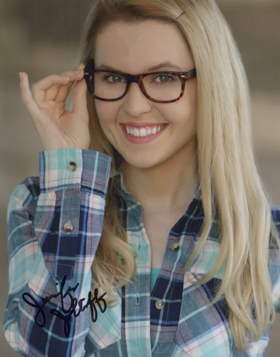Jennifer Joliff autograph