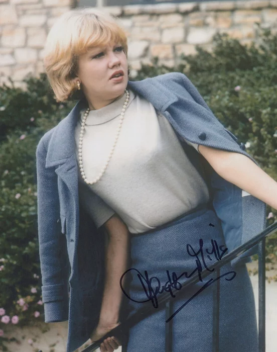 Hayley Mills autograph