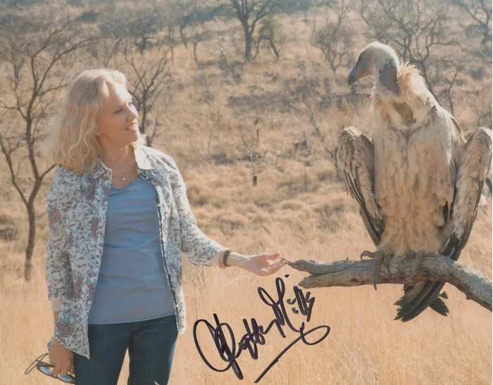 Hayley Mills autograph