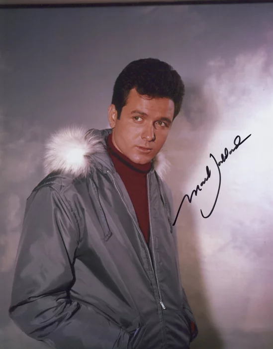 Mark Goddard autograph