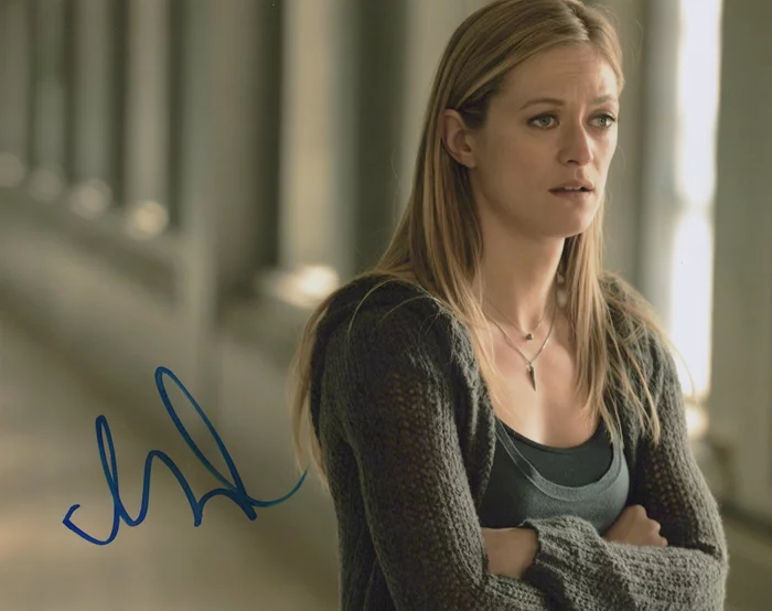 Marin Ireland autograph