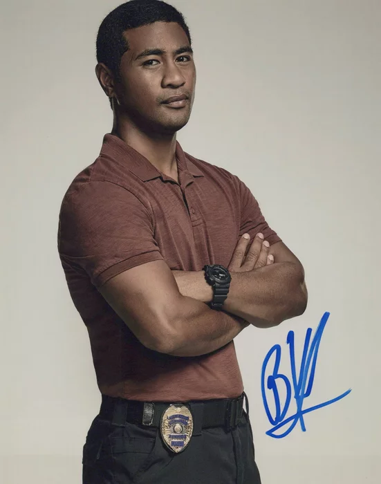 Beulah Koale autograph