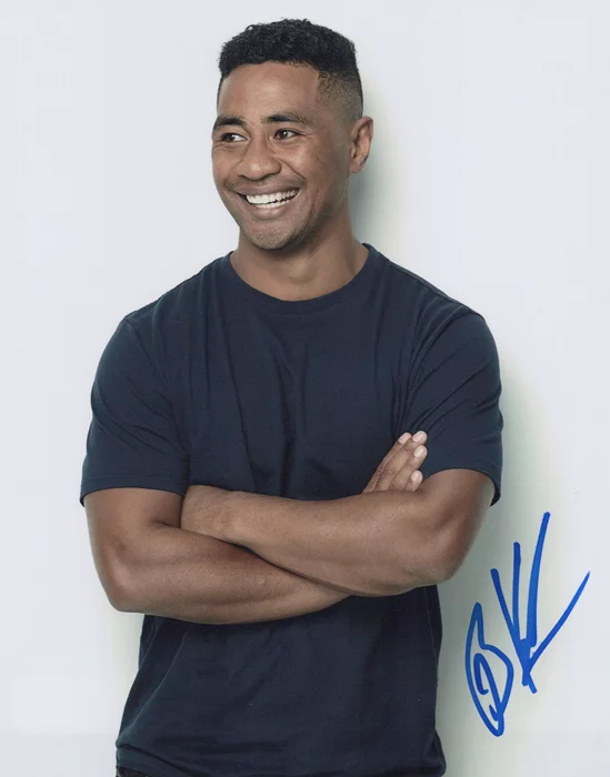 Beulah Koale autograph