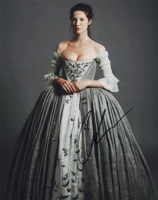 Caitriona Balfe autograph