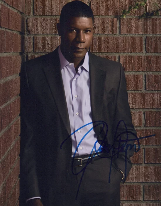 Dennis Haysbert autograph