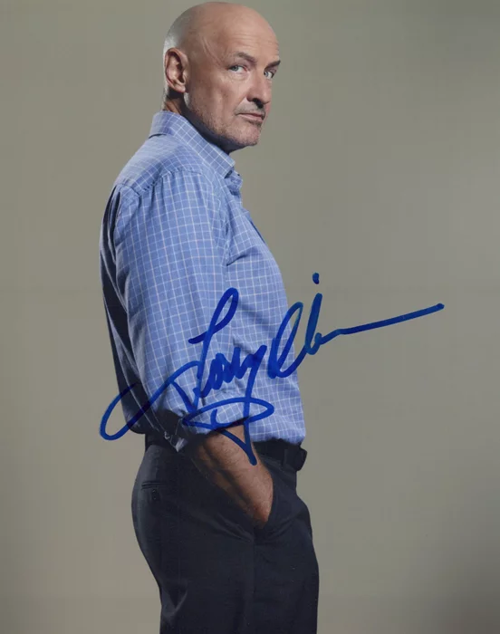 Terry O'Quinn autograph