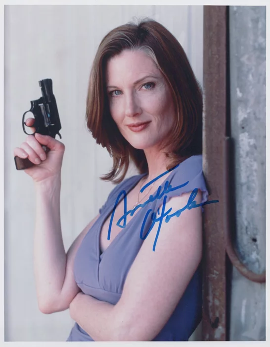 Annette O'Toole autograph