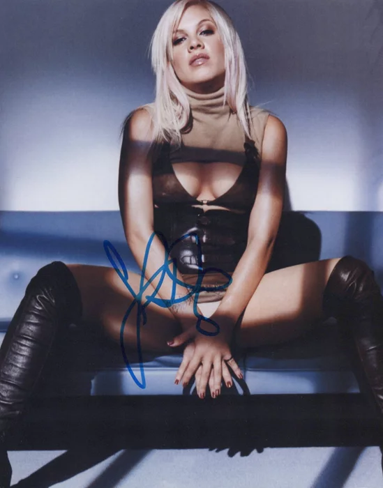 Pink autograph