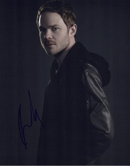 Shawn Ashmore autograph