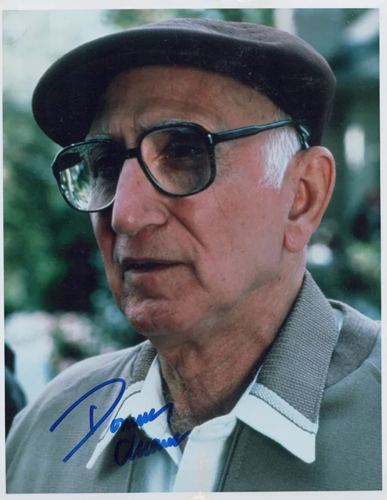 Dominic Chianese autograph