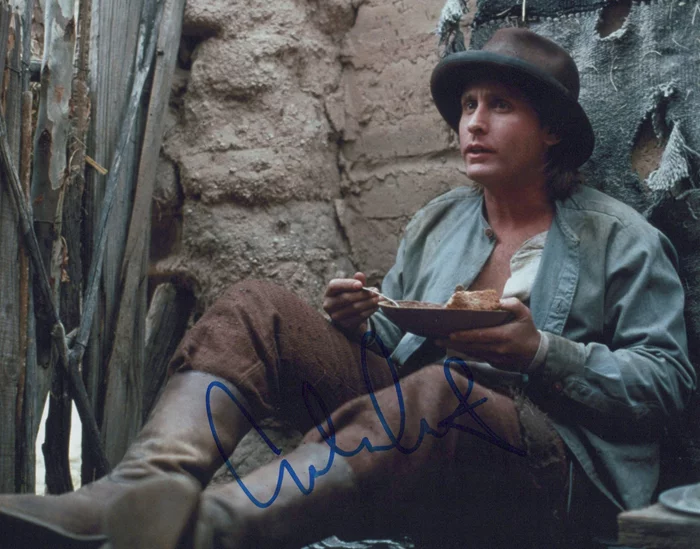 Emilio Estevez autograph