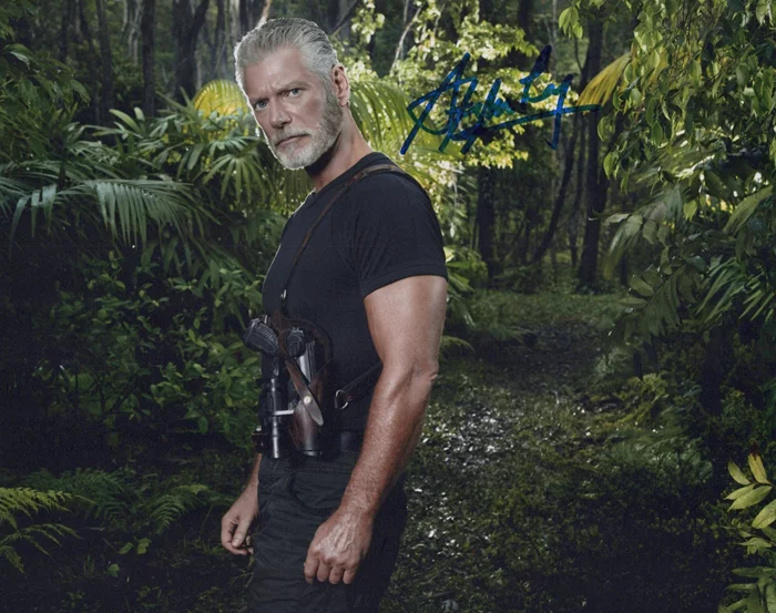 Stephen Lang autograph