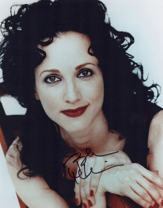 Bebe Neuwirth autograph