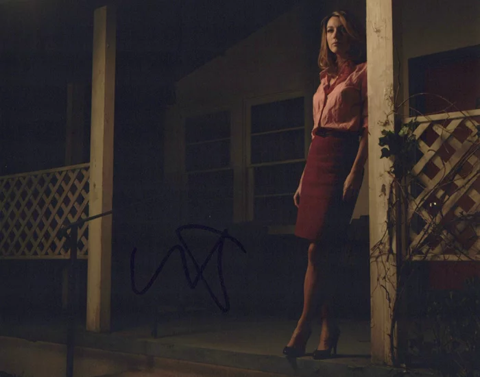 Natalie Zea autograph