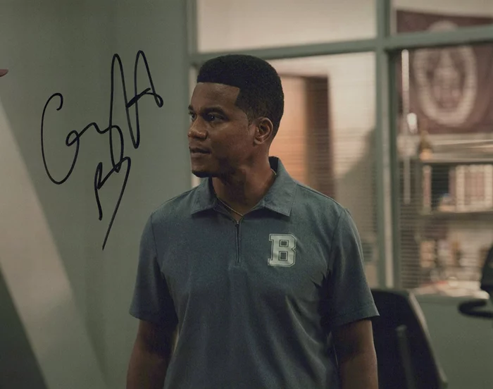 Cory Hardrict autograph