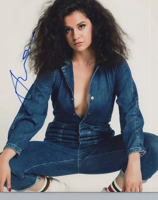 Ana Scotney autograph