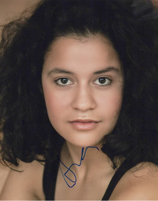 Ana Scotney autograph