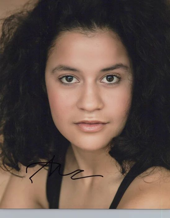 Ana Scotney autograph