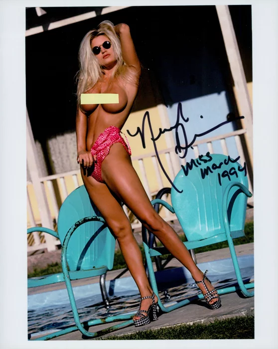 Neriah Davis autograph