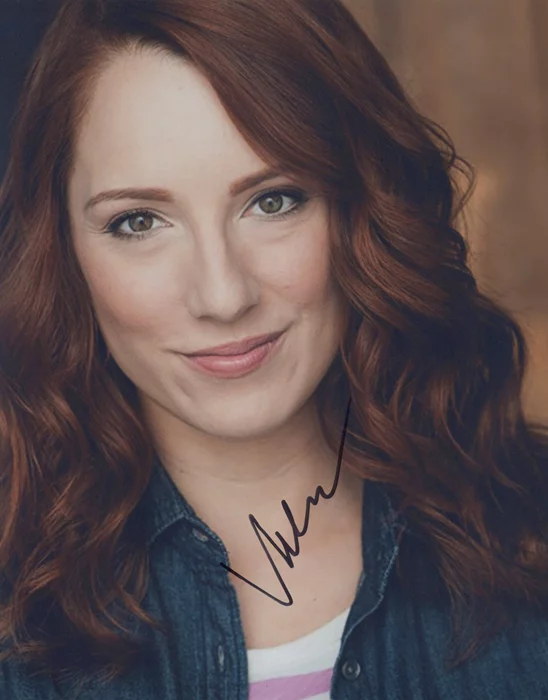 Valerie Tosi autograph