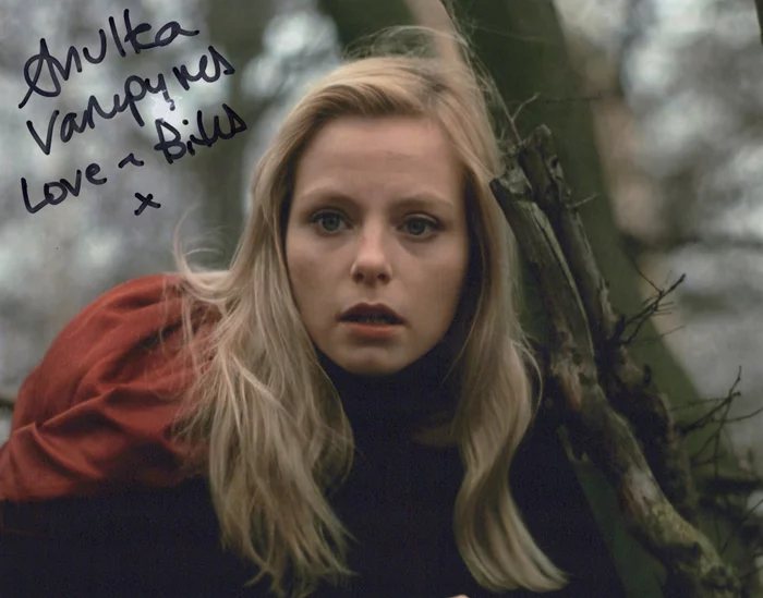 Anulka Dziubinska autograph