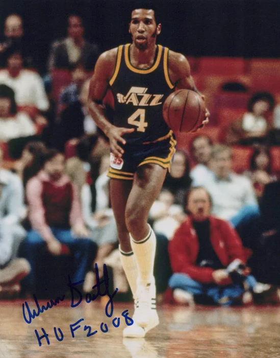Adrian Dantley autograph