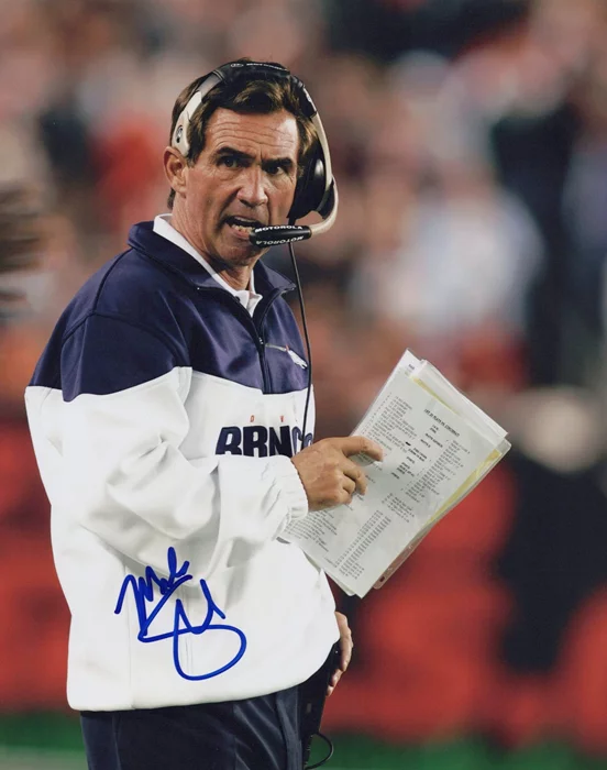 Mike Shanahan autograph