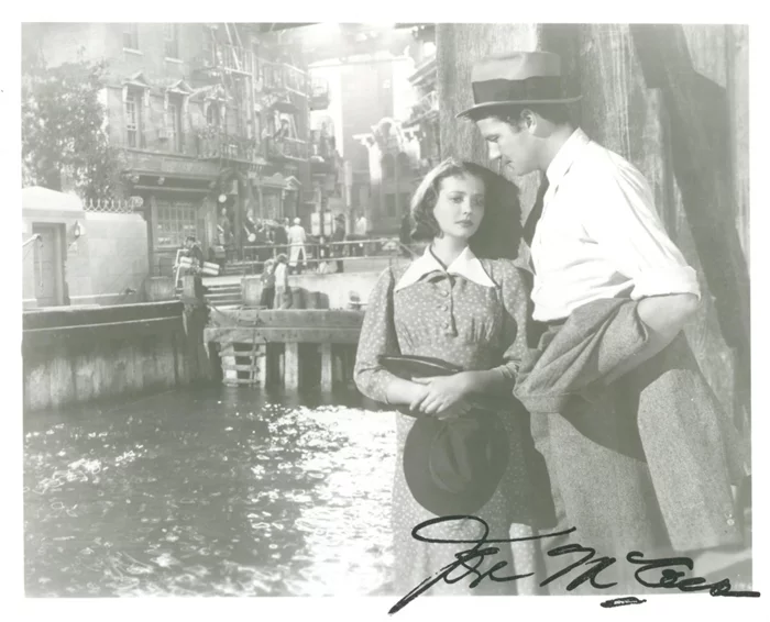 Joel McCrea autograph