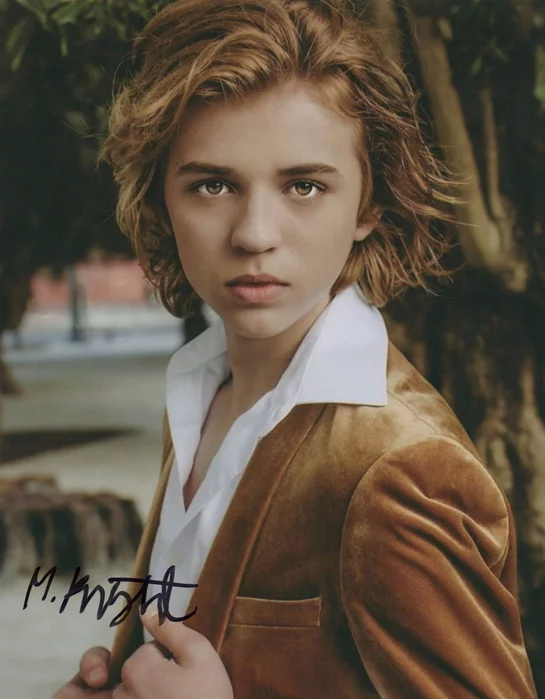 Marik Knight autograph