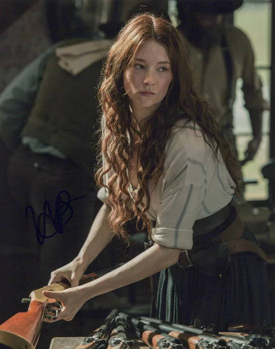 Haley Bennett autograph