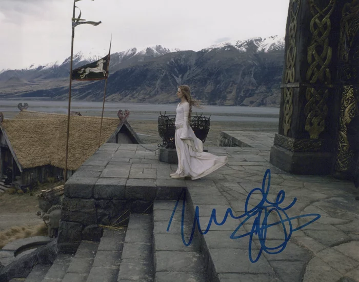 Miranda Otto autograph