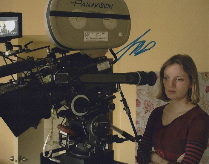 Sarah Polley autograph